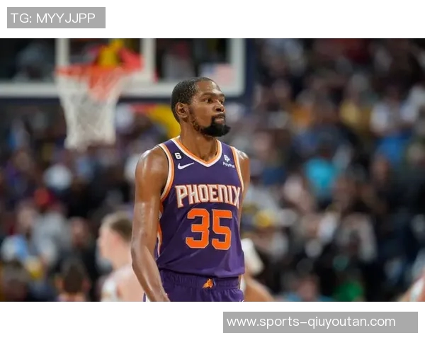 杜兰特评价塔图姆复出前景称其在此阶段表现令人期待