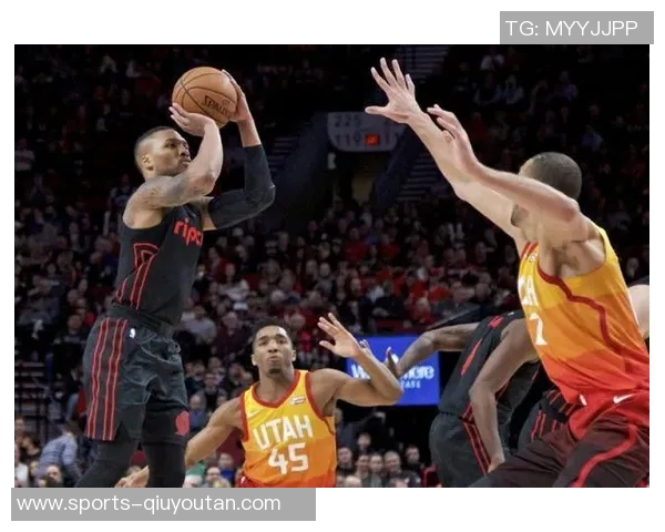 东詹圣诞后场上表现显著提升不在场时球队净效率大幅下滑